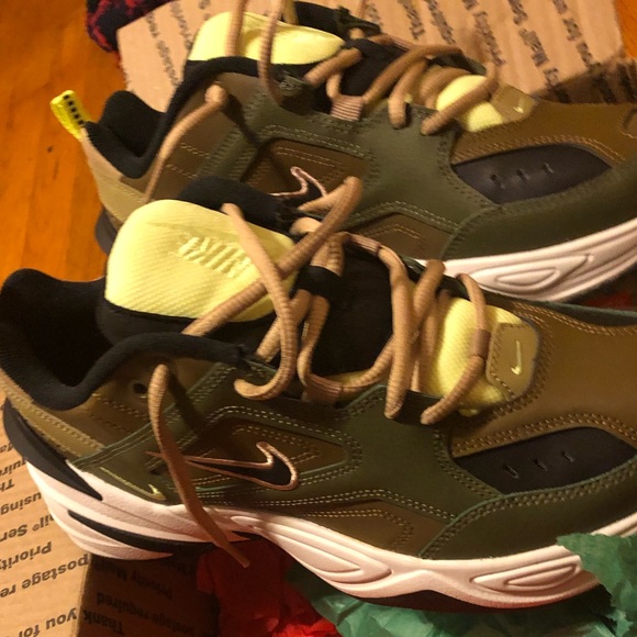 W Nike m2k Tekno - Picture 2 of 2